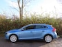 Volvo V40 2.0 T3 Momentum *152PK
