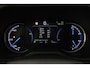 Toyota RAV4 2.5 Hybrid Bi-Tone | Navigatie | 360 camera | Stoelverwarming | Dodehoek detectie | JBL | 19 inch | Digitale binnenspiegel | Apple Carplay / Android Auto