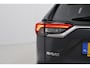Toyota RAV4 2.5 Hybrid Bi-Tone | Navigatie | 360 camera | Stoelverwarming | Dodehoek detectie | JBL | 19 inch | Digitale binnenspiegel | Apple Carplay / Android Auto