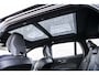 Volvo V60 2.0 T6 Plug-in hybrid AWD Plus Dark | Long range| Panorama dak | Adaptieve cruise control | Elektrisch verstelbare voorstoelen | Stoel/stuur verwarming |