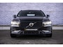 Volvo V60 2.0 T6 Plug-in hybrid AWD Plus Dark | Long range| Panorama dak | Adaptieve cruise control | Elektrisch verstelbare voorstoelen | Stoel/stuur verwarming |