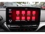 Volkswagen ID.4 First Max 77 kWh / Full option! / Trekhaak / Panoramadak / Camera / Head-up / Keyless / 21'' / ACC / Dodehoek / Elektr. stoelen / Massage / Navigatie / Stuurverwarming