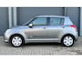 Suzuki Swift 1.3 | Unieke KM Stand ! 5 Drs | Trekhaak Afnb. | Airco | Leuk & Zuinig |
