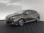 Nissan Leaf Tekna 40 kWh { SOH-92% } (INCL-BTW ) *LUXURY-LEATHER | FULL-LED | KEYLESS | NAVI-FULLMAP | BLIND-SPOT | DAB+ | HEATED-COMFORTSEATS | DIGI-COCKPIT | PRIVACY-GLASS | TOPVIEW-CAMERA | 17"ALU*