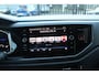 Volkswagen Polo 1.0 TSI 2x R-Line Automaat Navigatie/Virtual cockpit/Adaptive cruise control/Achteruitrijcamera/Parkeersensoren rondom/Apple carplay/Stoelverwarming/LED grill/IQ.light/Climate control/Draadloze telefoonlader/DAB/17''Lichtmetalen velgen.