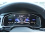 Volkswagen Polo 1.0 TSI 2x R-Line Automaat Navigatie/Virtual cockpit/Adaptive cruise control/Achteruitrijcamera/Parkeersensoren rondom/Apple carplay/Stoelverwarming/LED grill/IQ.light/Climate control/Draadloze telefoonlader/DAB/17''Lichtmetalen velgen.