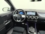 Mercedes-Benz EQA 250 AMG Business Solution 67 kWh Accu | Trekhaak Wegklapbaar | Sfeerverlichting | Eerste eigenaar | Dodehoek Assistent | DAB+ Radio | Stoelverwarming Voor