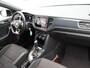 Volkswagen T-Roc 1.5 TSI Sport Automaat - Camera - Navi - LED