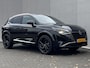 Nissan Qashqai 1.3 MHEV Xtronic Tekna Plus Fabrieksgarantie  tot 03-2028 / 1.800 kg trekgewicht / Panorama dak / Leder / Elektr. stoelen met massagefunctie en elektr. klep / Navigatie / Adaptieve CC / HUD /  Camera 360° / Stuur-, stoel- en voorruitverwarming / 20" LM wielen /