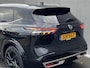Nissan Qashqai 1.3 MHEV Xtronic Tekna Plus Fabrieksgarantie  tot 03-2028 / 1.800 kg trekgewicht / Panorama dak / Leder / Elektr. stoelen met massagefunctie en elektr. klep / Navigatie / Adaptieve CC / HUD /  Camera 360° / Stuur-, stoel- en voorruitverwarming / 20" LM wielen /
