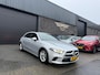 Mercedes-Benz A-klasse 180 Business Solution | 12MND GARANTIE | NAVIGATIE | CRUISE |LED | DAB | PDC | LMV | GOED ONDERHOUDEN |