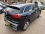 Kia e-Niro ExecutiveLine 64 kWh 3-Fase, Trekhaak, Leer, Camera, Stoel/Stuur Verwarming