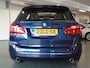 BMW 2-Serie Active Tourer 220i Executive Automaat 192pk!! Full options!, Navigatie, Panorama dak, Stoelverwarming, Clima controle, Cruise controle, Sportstoelen leder, Led/ xenon verlichting, Lm velgen 17'', Trekgewicht 1500kg, Uniek 50.000km , Nede Bovag afleverpakket 695,-