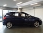 BMW 2-Serie Active Tourer 220i Executive Automaat 192pk!! Full options!, Navigatie, Panorama dak, Stoelverwarming, Clima controle, Cruise controle, Sportstoelen leder, Led/ xenon verlichting, Lm velgen 17'', Trekgewicht 1500kg, Uniek 50.000km , Nede Bovag afleverpakket 695,-