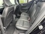 Volvo XC40 Plug-in Hybrid T5 Ultimate Dark | Adaptieve Cruise Control | Schuif -/ Kanteldak | 360 Camera | 21 Inch Velgen | Harman Kardon Audio | Stoel + Stuurverwarming | Leder | Getint Glas | Elektr. Stoelen |