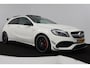 Mercedes-Benz A-klasse AMG 45 4MATIC (PANORAMADAK, AERO PAKKET, KUIPSTOELEN, STOELVERWARMING, CAMERA, DEALER ONDERHOUDEN)