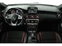 Mercedes-Benz A-klasse AMG 45 4MATIC (PANORAMADAK, AERO PAKKET, KUIPSTOELEN, STOELVERWARMING, CAMERA, DEALER ONDERHOUDEN)