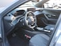 Peugeot e-2008 SUV Allure Avantage 54 kWh | Demo | Tot 8 jaar garantie | Navigatie | Keyless Entry & Start | Draadloze telefoonlader | Parkeersensoren voor/achter