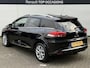 Renault Clio Estate 0.9 TCe Limited | Parkeerhulp | Navigatie | Dealer Onderhouden