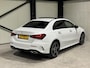 Mercedes-Benz A-klasse 250 e AMG Aut. | panorama | sfeer | trekhaak | multibeam led |
