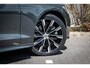 Volvo V60 T6 Plug-in hybrid AWD Ultra Dark | Adaptieve Cruise Control | Dodehoek Detectie | Bowers & Wilkins Premium Audio | Styling Kit | 20 Inch | 360 Camera | Stoelventilatie + Massage + Verwarming | Head-Up Display | Schuif-/Kanteldak |