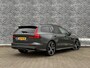 Volvo V60 T6 Plug-in hybrid AWD Ultra Dark | Adaptieve Cruise Control | Dodehoek Detectie | Bowers & Wilkins Premium Audio | Styling Kit | 20 Inch | 360 Camera | Stoelventilatie + Massage + Verwarming | Head-Up Display | Schuif-/Kanteldak |