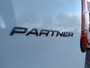 Peugeot Partner L2 1.5 BlueHDi 100pk | BPM vrij | Dubbele schuifdeur in laadruimte | Multimedia | Apple Carplay | Android Auto | Parkeersensoren achter | Stuurwielbediening | Digital cockpit | Airco | Cruise Control | Bluetooth radio DAB+