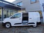 Peugeot Partner L2 1.5 BlueHDi 100pk | BPM vrij | Dubbele schuifdeur in laadruimte | Multimedia | Apple Carplay | Android Auto | Parkeersensoren achter | Stuurwielbediening | Digital cockpit | Airco | Cruise Control | Bluetooth radio DAB+