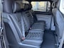 Ford Transit Custom 320 2.5 PHEV L2H1 Black Platinum Dubbele Cabine 233pk Aut / 5 Pers. / 2250kg Trekgewicht / 1100kg Laadvermogen / Vol. Leder / Glaslookpanelen / Privacy Glass / Adapt. Cruise control!