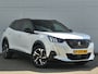 Peugeot 2008 GT 1.2 Turbo 130pk EAT8 | FOCAL PREMIUM AUDIO | SCHUIF/KANTELDAK | NAVI | STOELVERW. | CAMERA |