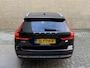 Volvo V60 2.0 T6 Plug-in hybrid AWD LongRange 350pk | Plus bright | Adaptieve cruise | Virtual cockpit | Wegklapbare trekhaak | Leder | Navigatie | Apple CarPlay | Stoelverwarming | Elektrisch verstelbare stoel met memory | Camera | Elektrische achterklep | BLIS | Volledig onderhouden