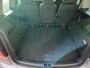 Volkswagen Touran 2.0-16V FSI Highline