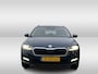 Skoda Octavia Combi 1.0 e-TSI Business Edition / Navigatie / Parkeer sensoren V+A /  Zwenkbare trekhaak / Fabrieksgarantie 2028 /