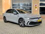 Volkswagen Golf 1.5 eTSI 150PK R-LINE AUTOMAAT/CARPLAY/LED/18/MOONSTONEGREY/NL-AUTO
