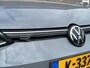 Volkswagen Golf 1.5 eTSI 150PK R-LINE AUTOMAAT/CARPLAY/LED/18/MOONSTONEGREY/NL-AUTO