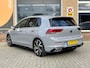 Volkswagen Golf 1.5 eTSI 150PK R-LINE AUTOMAAT/CARPLAY/LED/18/MOONSTONEGREY/NL-AUTO