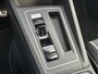 Volkswagen Golf 1.5 eTSI 150PK R-LINE AUTOMAAT/CARPLAY/LED/18/MOONSTONEGREY/NL-AUTO