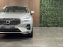 Volvo XC60 T6 AWD Recharge Plus Bright Long Range | Adaptieve Cruise Control | Stoel en Stuurwielverwarming | Schuifdak | Parkeercamera | Full LED Meesturende koplampen | Pilot Assist | Elektrische voorstoelen geheugen | Lederen bekleding | Zitting verlenging voorst
