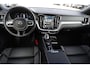 Volvo V60 2.0 T6 Plug-in hybrid AWD Plus Dark | 2000 kg trekgewicht | Elektrische stoelen met geheugen | Harman/Kardon Audio | Stoel & Stuurverwarming | Dodehoeksensoren | adaptieve cruise controle |