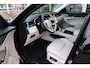 Jaguar F-Pace 2.0 P400e 404PK AWD R-DYNAMICS Navi | Camera | Leer | Cruise | Sfeerverl. | Electr.Stoelen | Stoel/stuur/voorruitverw. | Led | 20 inch Lm |