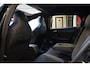 Volkswagen Golf 2.0 TSI R 4Motion pano |h&k | hud | stoelverwarming | stuurverwarming