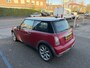 MINI Cooper Mini 1.6 Chili Inruilauto’s tegen vaste prijzen. Voor meer info: 0638140850 Bij de verkoop van gebruikte voertuigen door CD-Cars wordt geen standaard garantie verstrekt. De koper aanvaardt het voertuig in de staat waarin het zich bevindt op het moment van aankoop