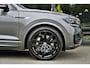 Volkswagen Touareg 3.0 TSi eHybrid 4MOTION R 462pk Pano SoftClose Trekhaak Massage Stoelventilatie Head-up Nachtzicht Puglia