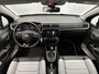 Citroën C3 ELLE 110 pk Automaat | Navigatie | Achteruitrijcamera | Parkeersensoren Achter | Alcantara Bekleding | LED Koplampen | Comfortstoelen | Lederen Stuurwiel | Climate Control | Cruise Control | 17" Lichtmetalen Velgen | Apple Carplay/Android Auto |