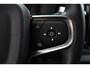 Volvo XC40 1.5 T3 163pk Automaat Momentum Navigatie Apple Carplay/Android Auto Stoelverwarming Parkeersensoren Adaptive Cruise Control Virtual Cockpit LED kop- en mistlampen Draadloos laden Sensus Connect met High Performance Sound