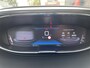 Peugeot 5008 130pk Road Trip (Elektrisch Schuifdak - Elektrische klep - Keyless Entry - Camera - Apple Carplay - Navigatie - Automatische Airco)
