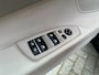BMW 7-Serie 750i Executive // Leer // TV Schermen // PDC // Navi // Xenon