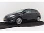 Toyota Auris 1.8 Hybrid Executive | Panoramadak | Camera | Climate Control | Navigatie |