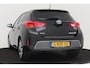 Toyota Auris 1.8 Hybrid Executive | Panoramadak | Camera | Climate Control | Navigatie |