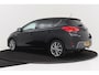 Toyota Auris 1.8 Hybrid Executive | Panoramadak | Camera | Climate Control | Navigatie |